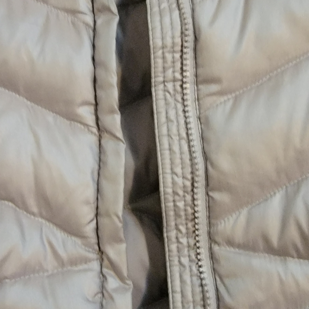 Ladies Jacket - Picture 2 of 13